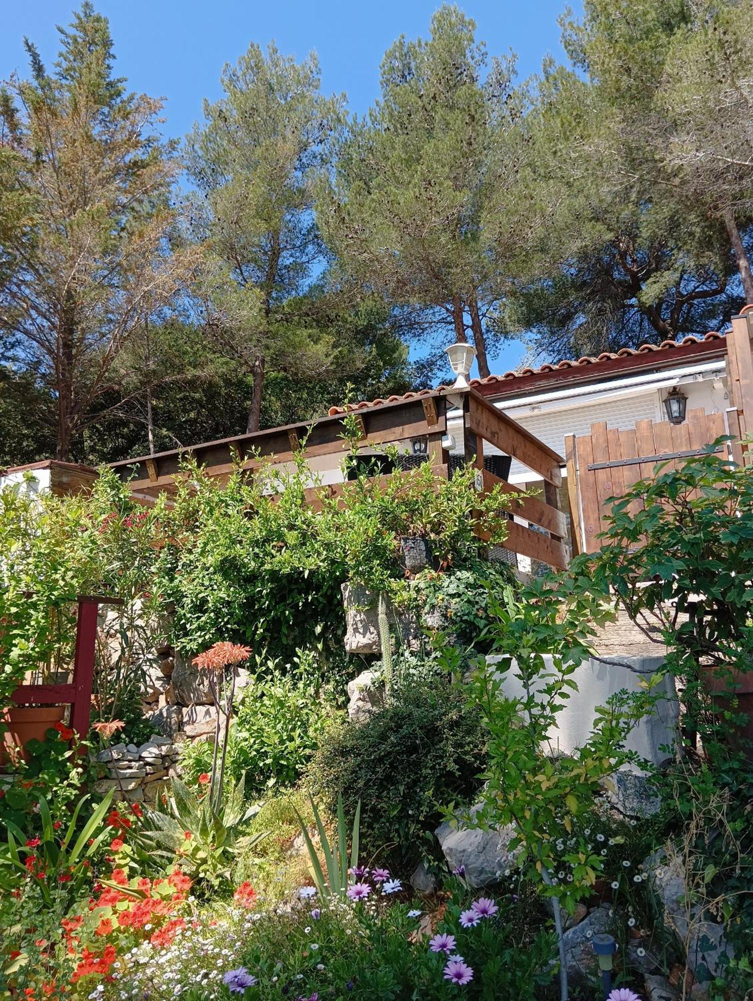 Petite Maison Au Calme - Piscine En Copropriete, Terrasse, Mer, Clim Vallauris Exterior foto